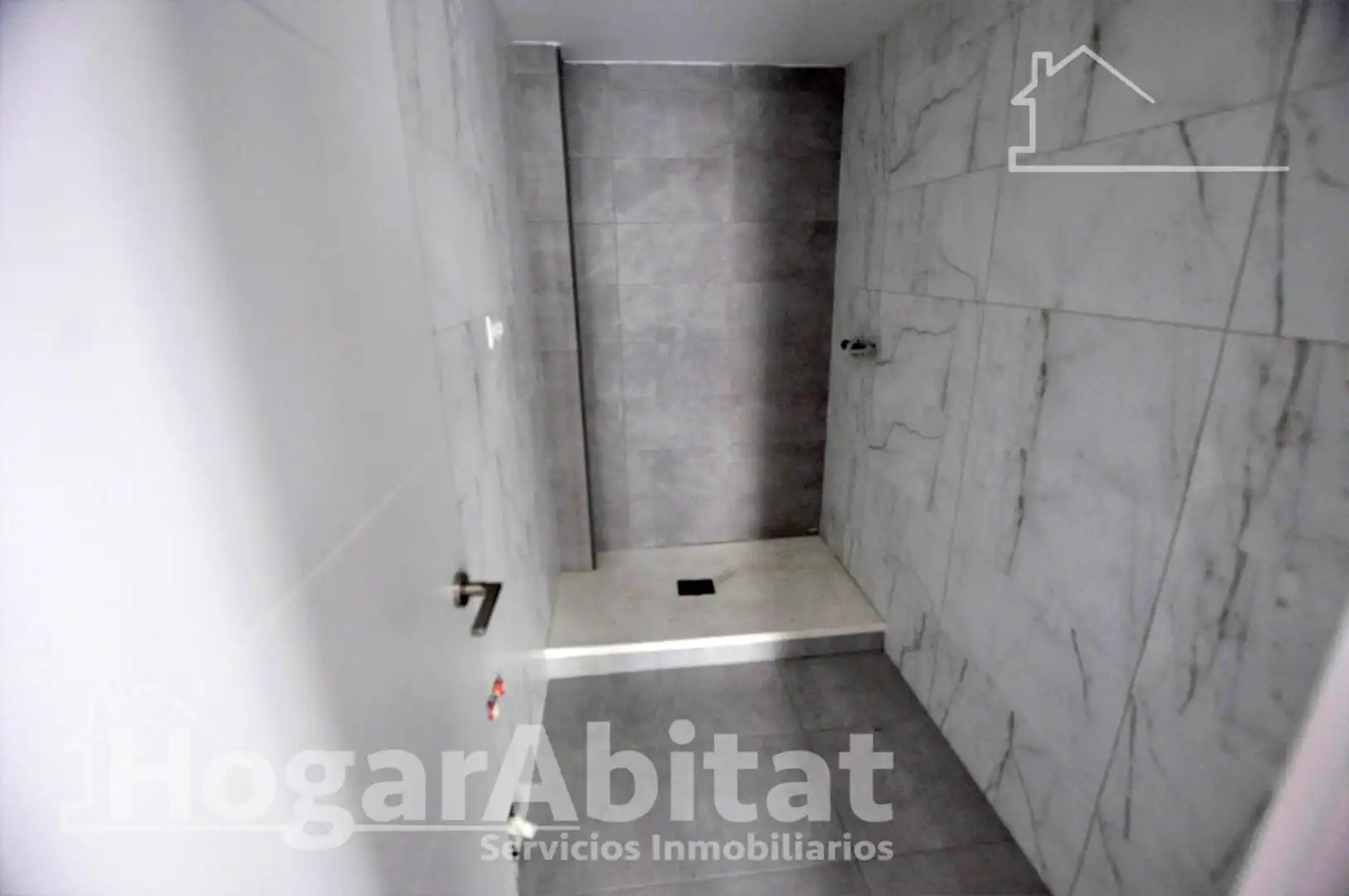 Baño de Piso en venta en Valencia