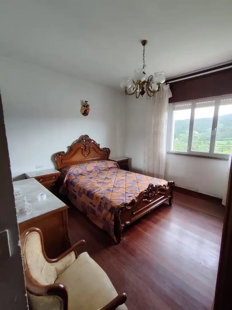 Habitación de Casa o chalet en venta en Lousame con Jardín privado, Trastero y Amueblado