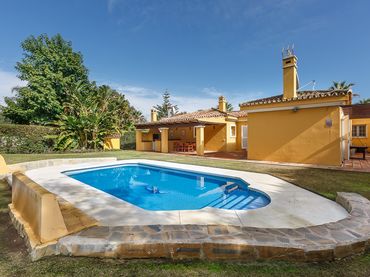 Casa con piscina in vendita a Sotogrande Costa