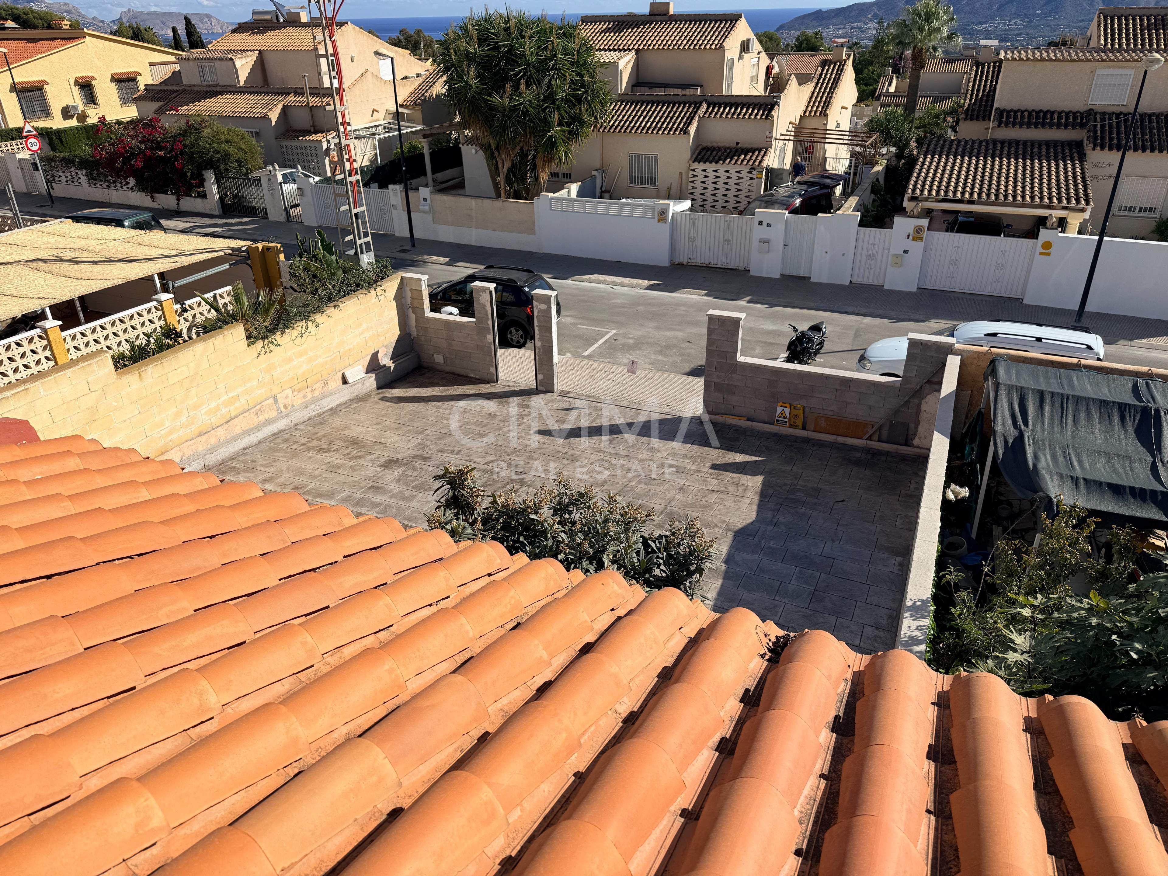 Vista exterior de Casa adosada en venda en La Nucia