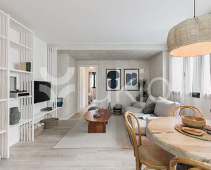 Sala d'estar de Apartament de lloguer en  Barcelona Capital amb Aire condicionat, Calefacció i Moblat