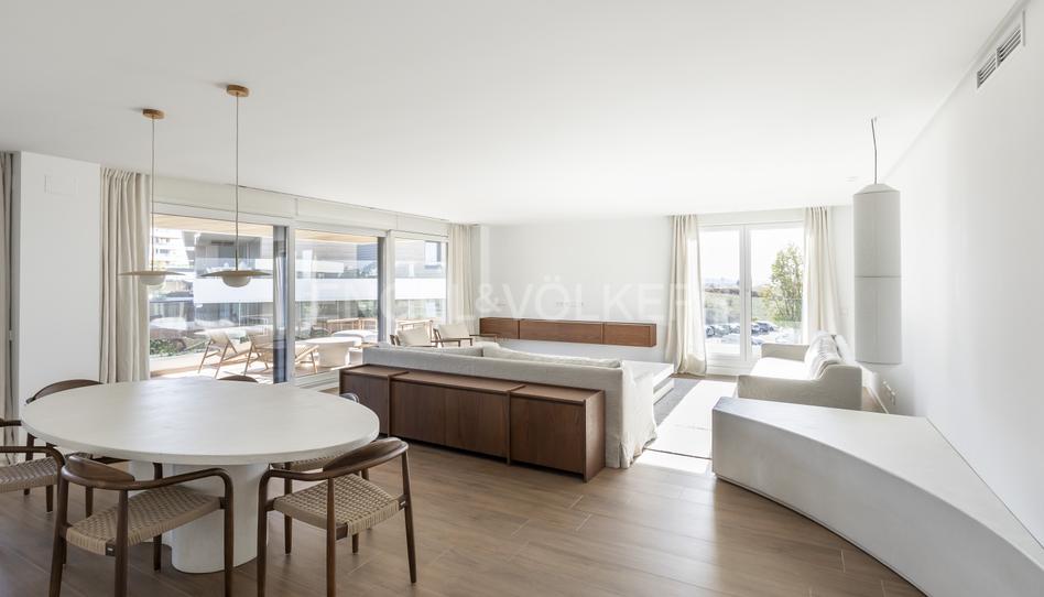 Foto 1 de Apartament de lloguer a Urbanización La Moraleja, Madrid