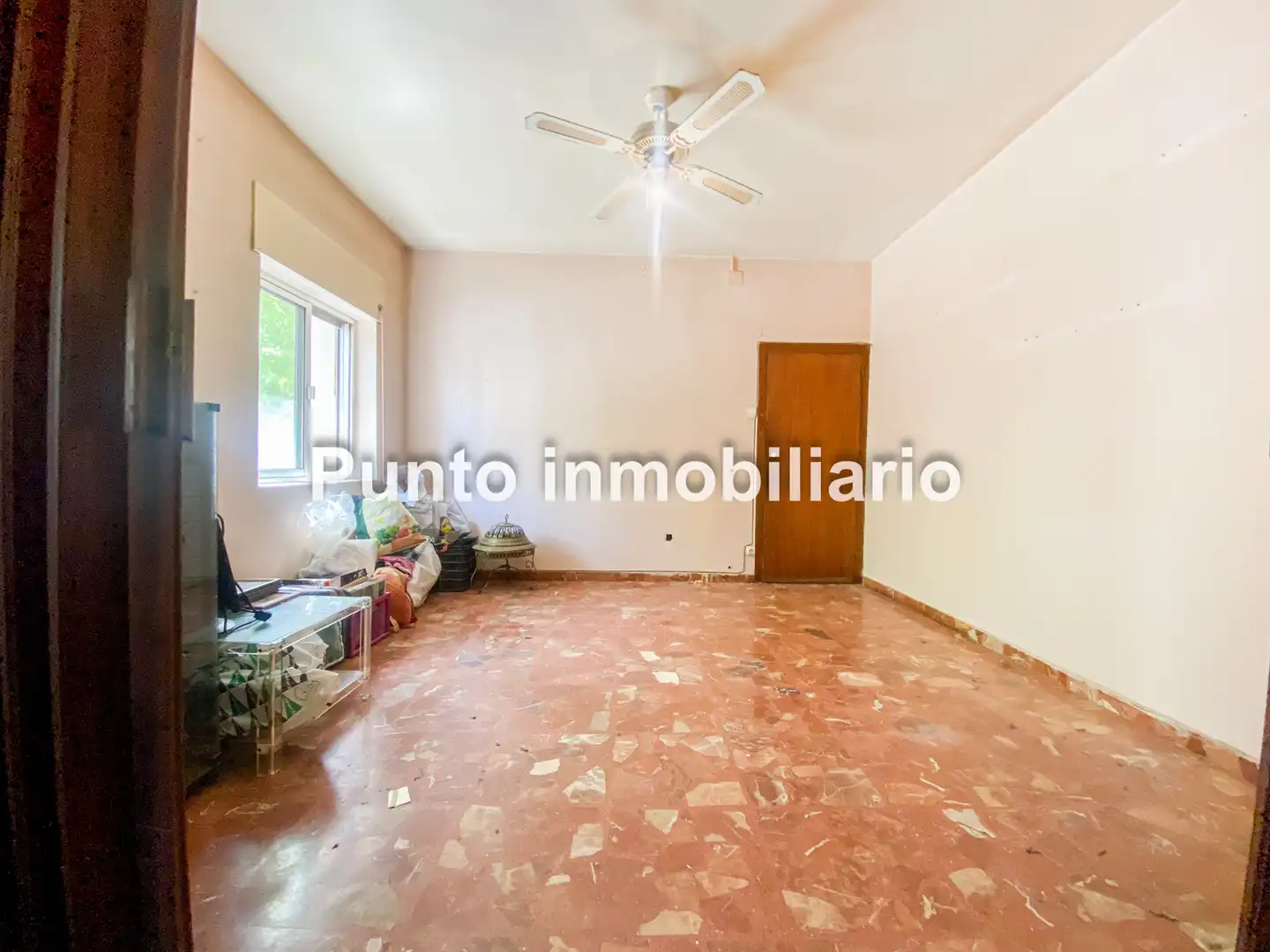 Sala d'estar de Pis en venda en Valladolid amb Calefacció, Parquet i Terrassa