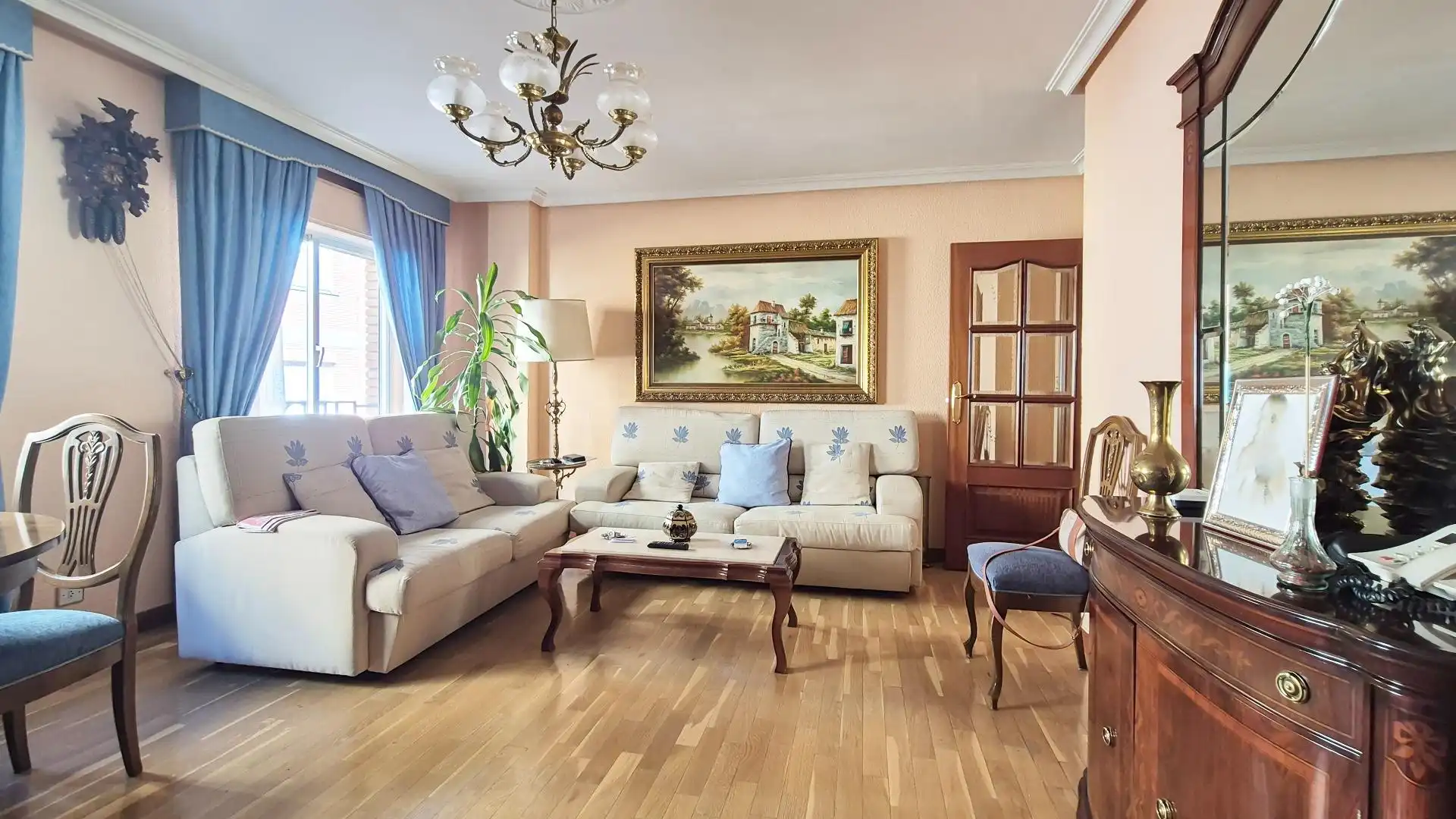 Sala de estar de Piso en venta en Prosperidad - Delicias
