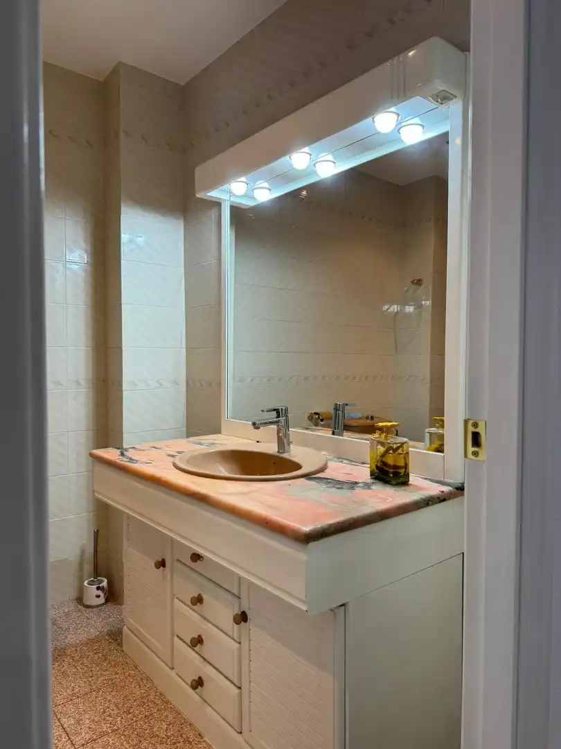 Flat for rent in Carrer d'Isaac Peral, Ca n'Aurell