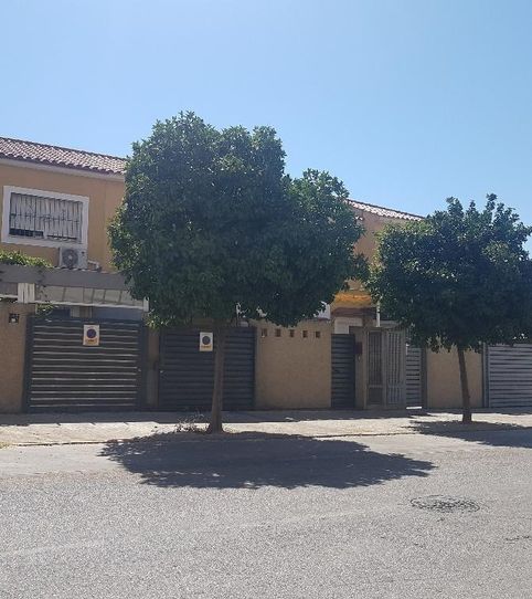 Photo 2 of Detached homes for sale in Palmete, Sevilla Capital