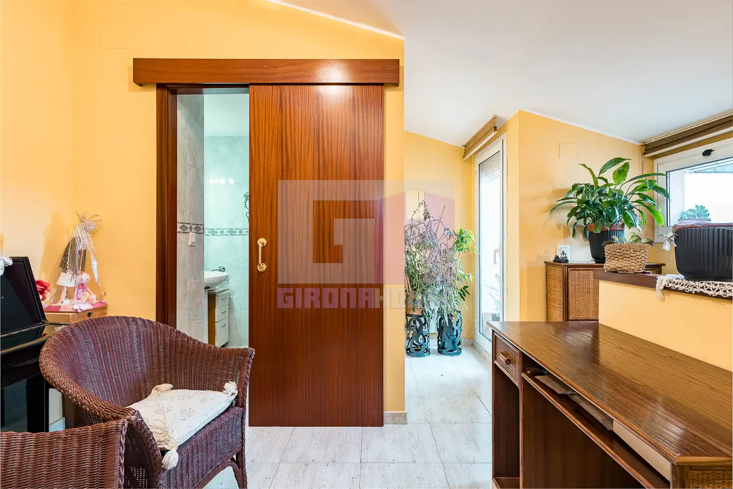 Dúplex en venta en Salt con Calefacción, Terraza y Amueblado