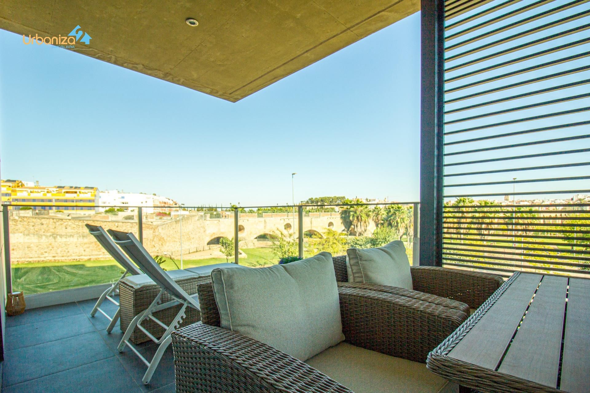 Terrassa de Pis en venda en Badajoz Capital amb Aire condicionat, Calefacció i Jardí privat