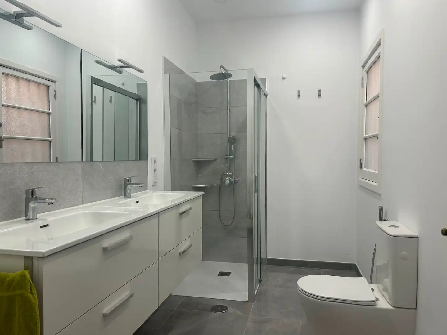 Baño de Piso de alquiler en Las Palmas de Gran Canaria con Amueblado y Balcón