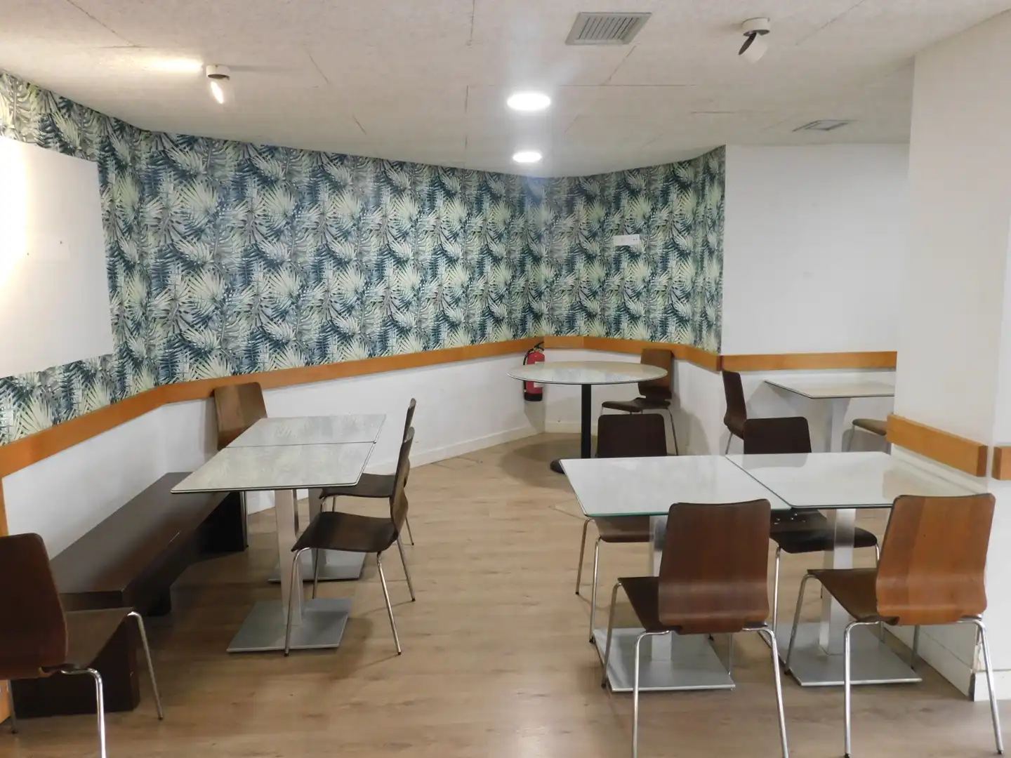 Dining room of Commercial properties for sale in 2º Ensanche