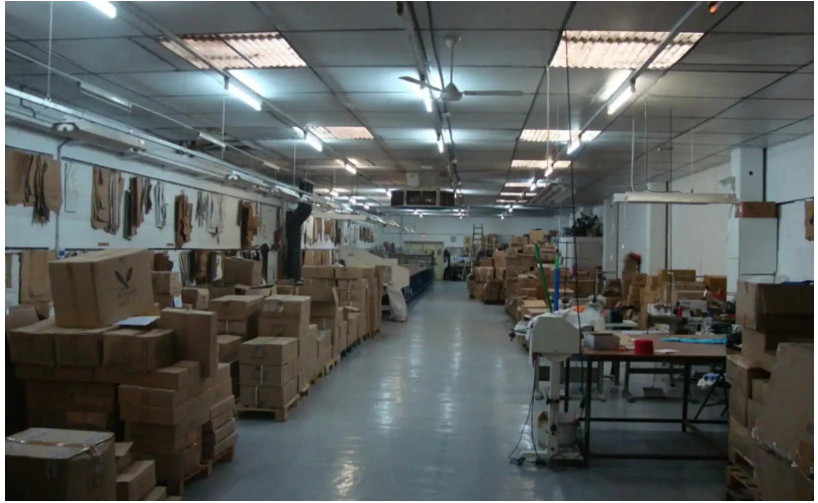 Nau industrial en venda en Pineda de Mar
