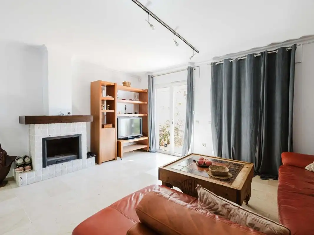 Casa a schiera con terrazza in vendita a C. del Faísán, imagen 5