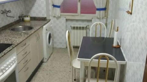 Foto 3 de Habitación en Calle Adosinda, 5, Barrio del Centro, Gijón
