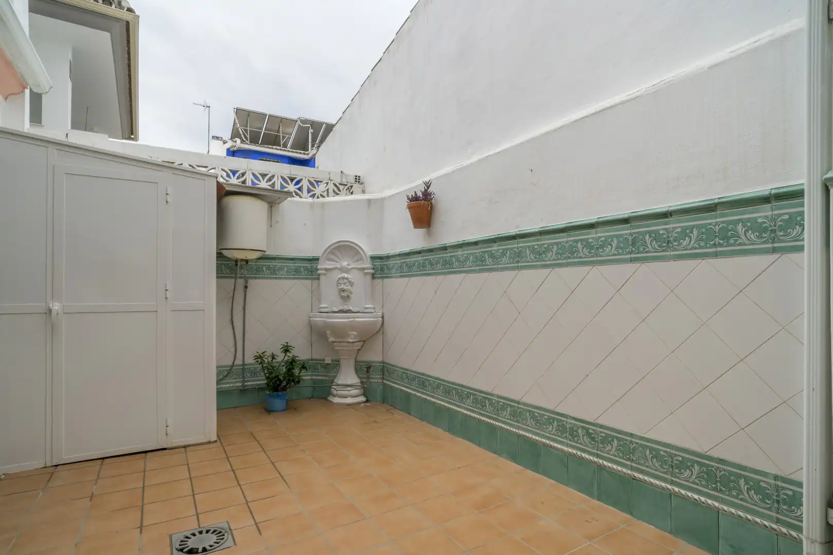Terrace of Detached homes for sale in Marbella  with Private garden, Terrace and Furnished