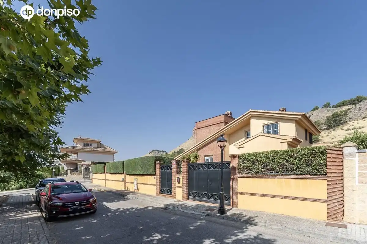 Detached house with pool for sale in Calle Olivo, imagen 31