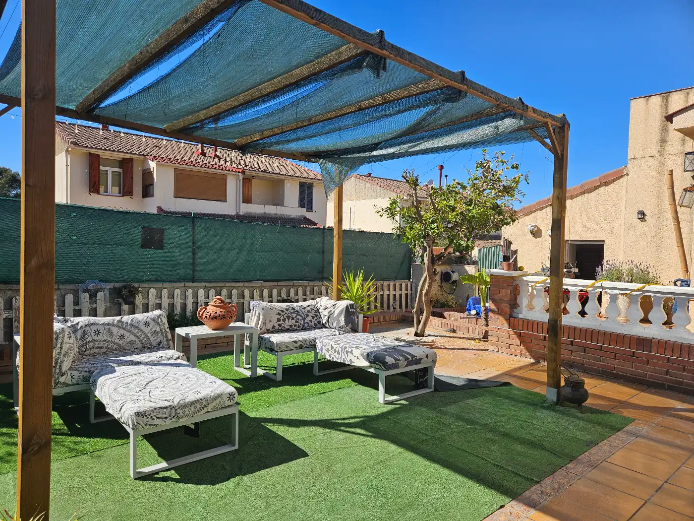 Terrassa de Casa adosada en venda en Els Pallaresos amb Aire condicionat, Jardí privat i Terrassa