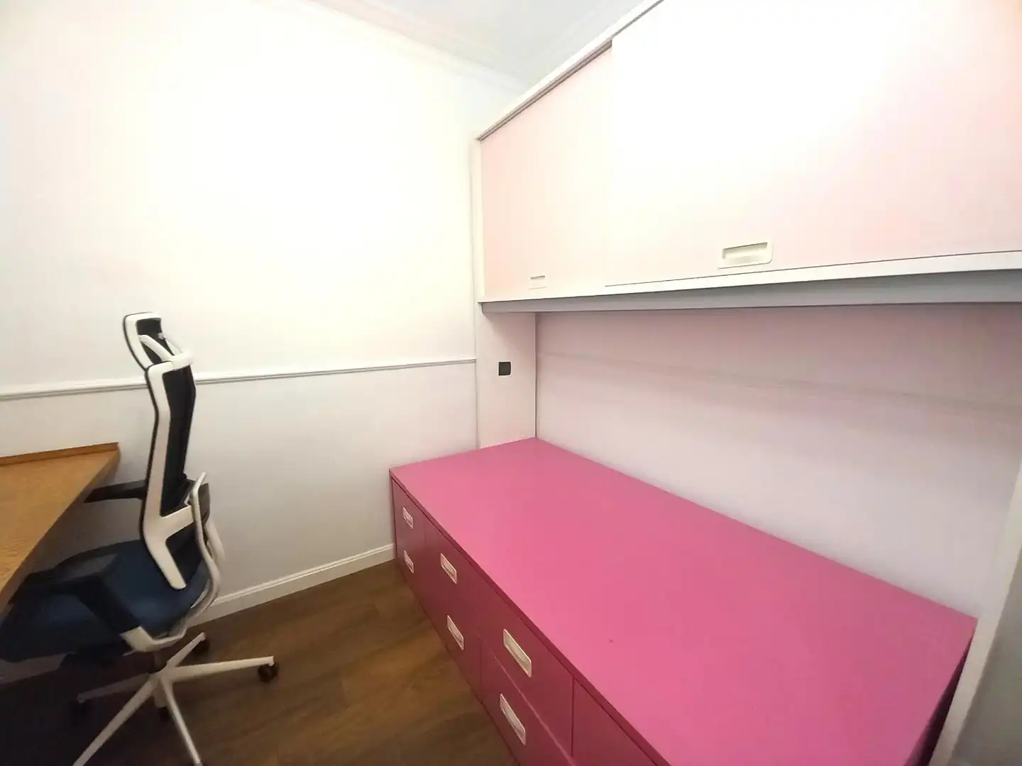 Wohnung zur Miete in Barcelona mit Klimaanlage, Heizung und Parkett