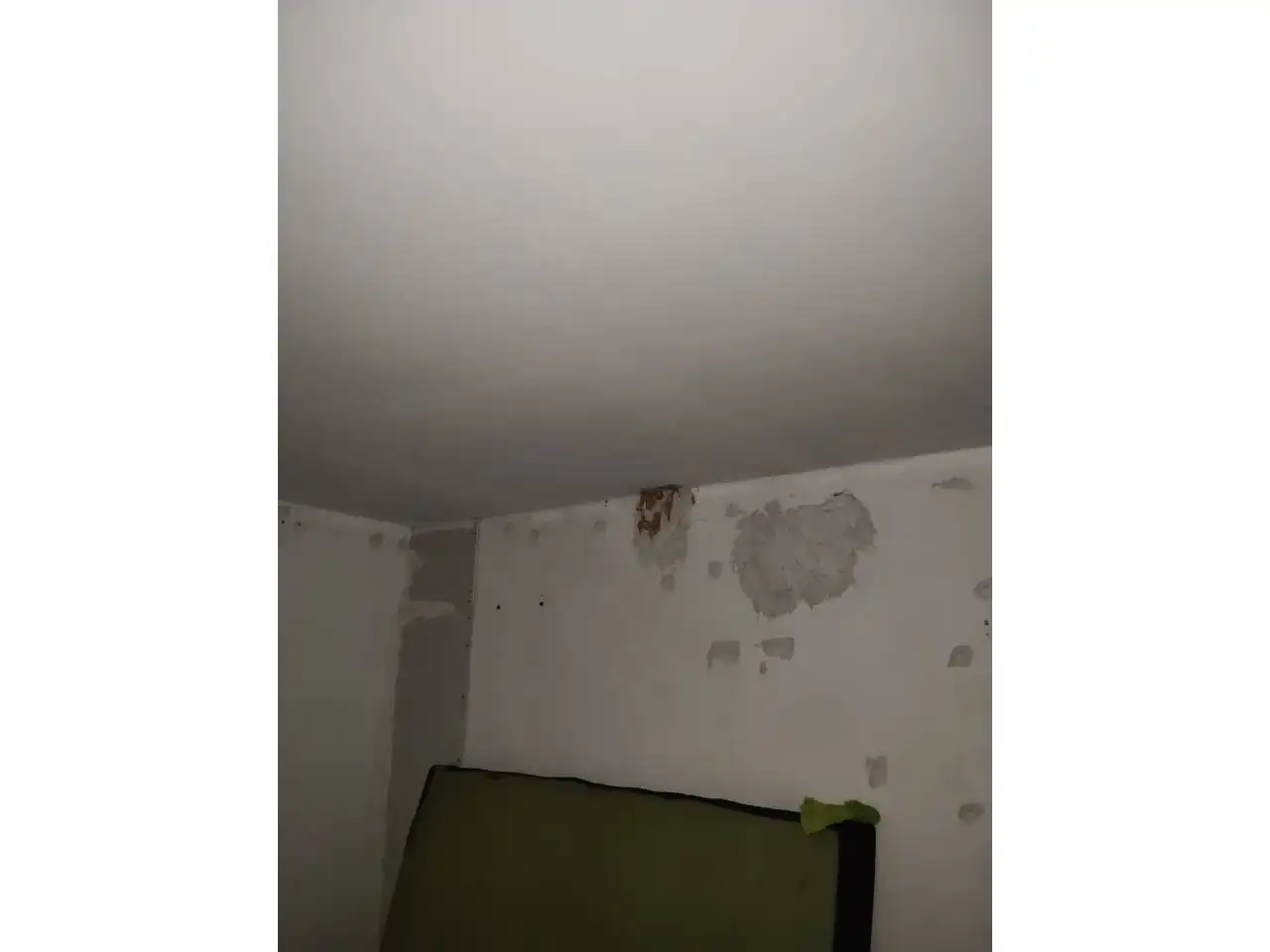 Casa adosada en venta en Cantillana