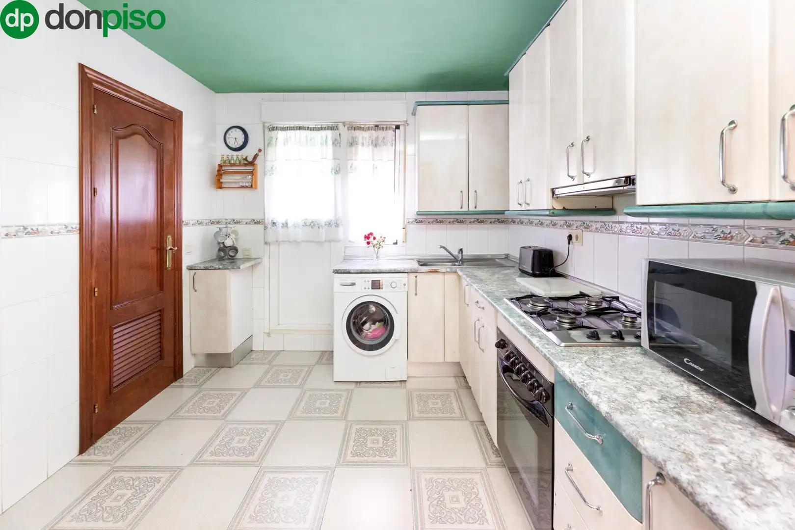Houses for sale in Calle EXTRARRADIO, Cogollos de la Vega
