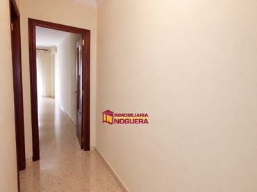 Flat with balcony for sale in Écija