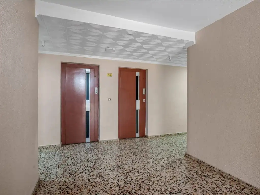 Apartments for sale in Torrevieja  with Air Conditioner, Terrace and Furnished