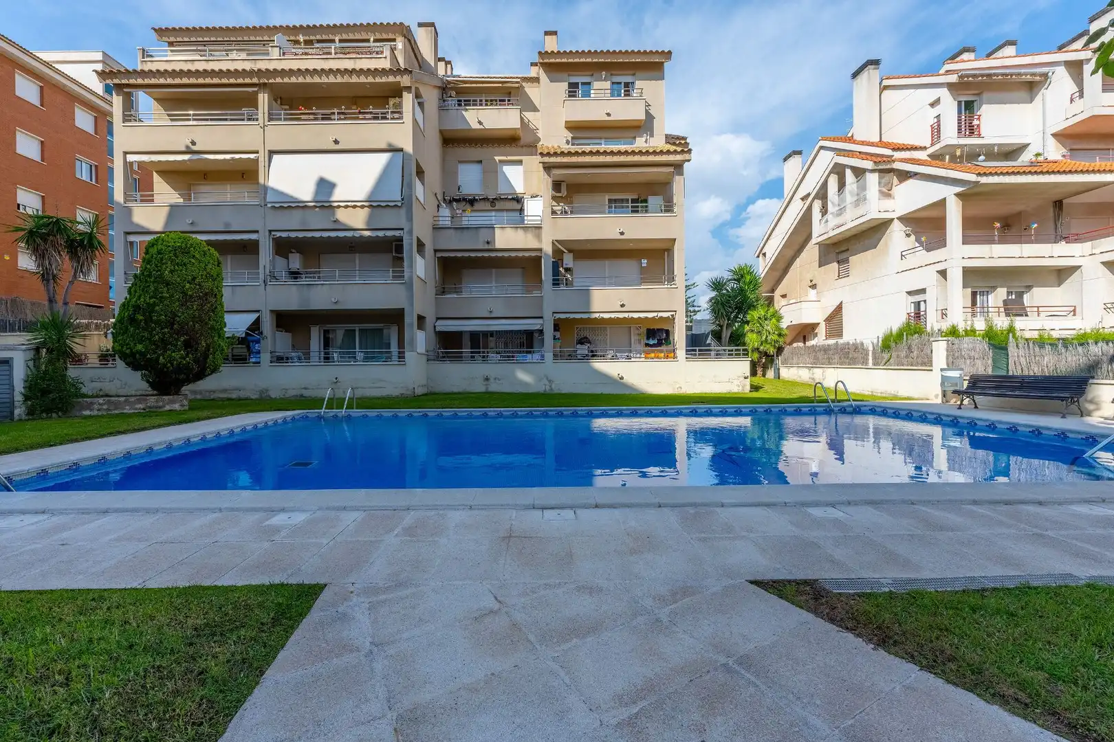 Swimming pool of Flat for sale in Calafell  with Air Conditioner, Heating and Terrace