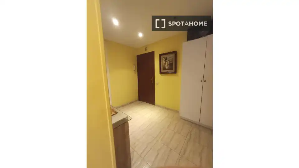 Habitación de Piso para compartir en Barcelona con Aire acondicionado, Calefacción y Amueblado