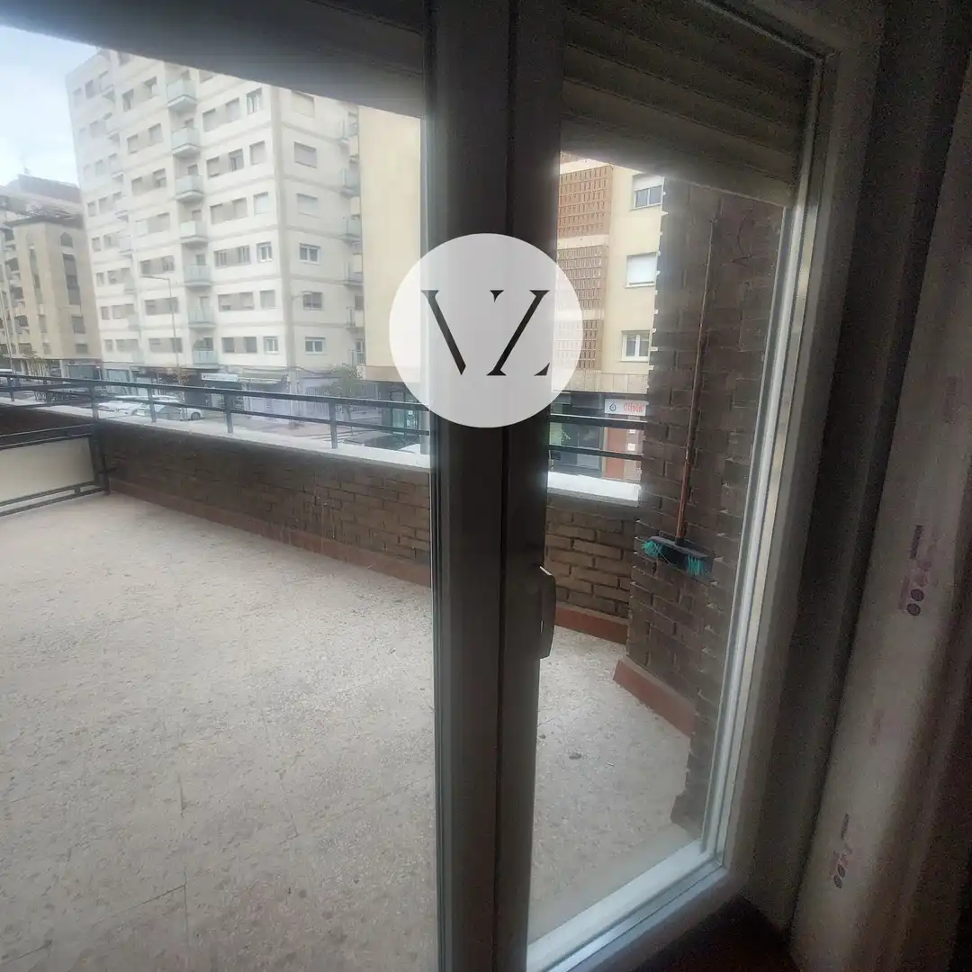 Piso con terraza en alquiler en CALLE CORTES DE CÁDIZ, imagen 22