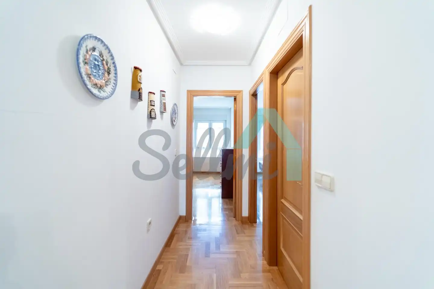 Piso en venta en Tineo con Calefacción, Parquet y Trastero