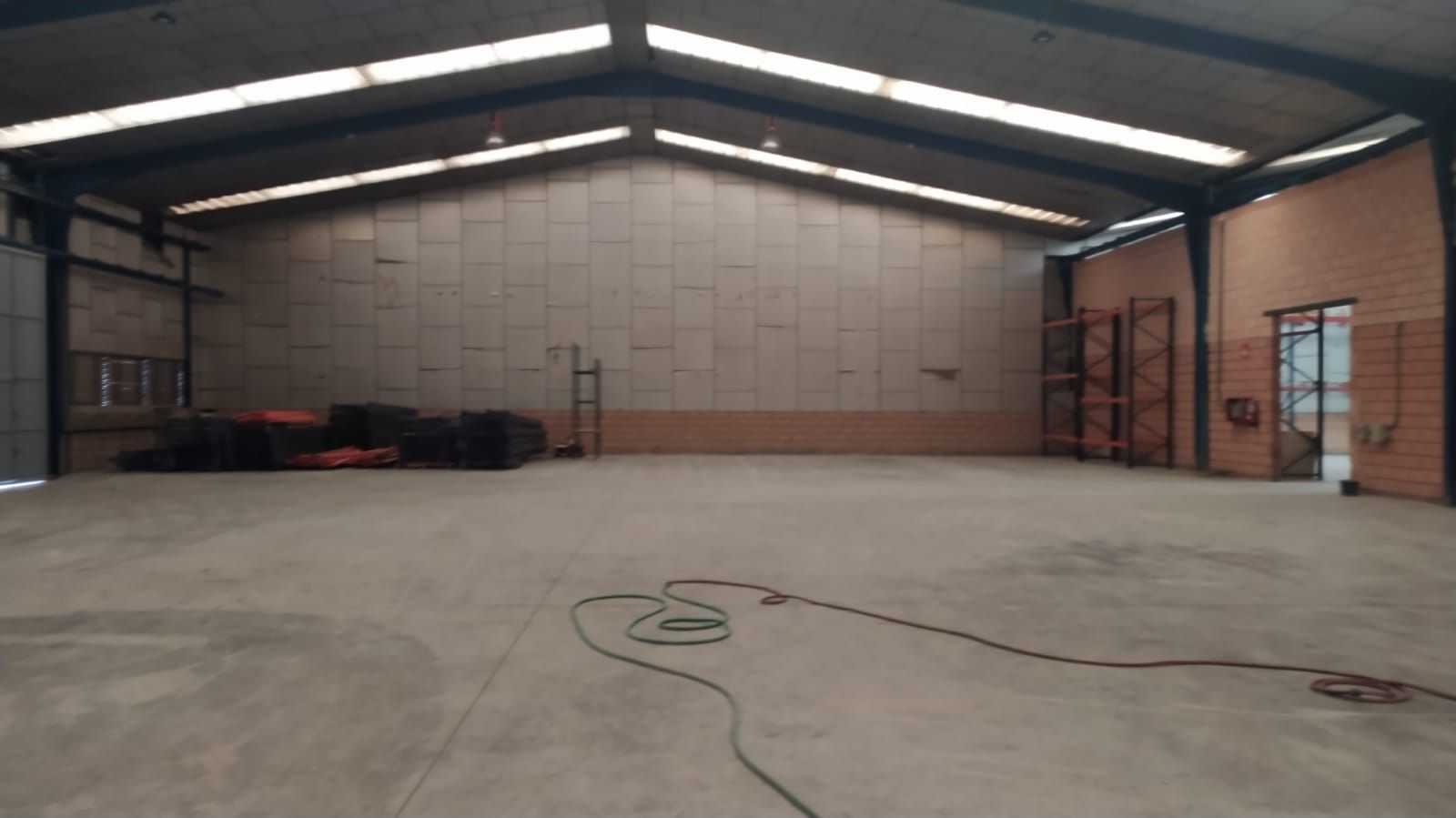 Industrial buildings to rent in Quart de Poblet  with Alarm