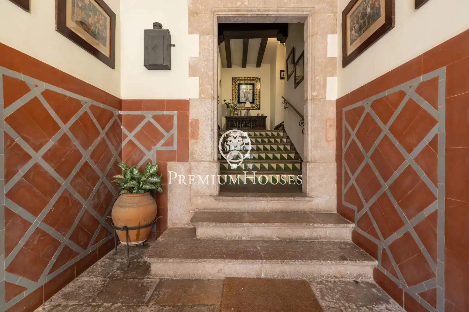 Houses for sale in Montblanc, Tarragona