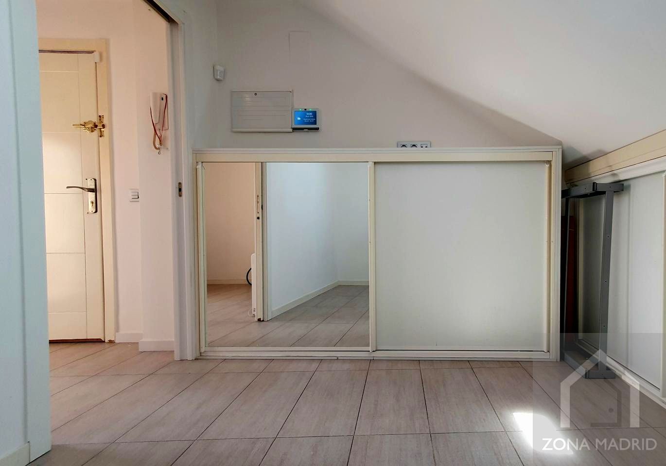 Ático en venta en  Madrid Capital