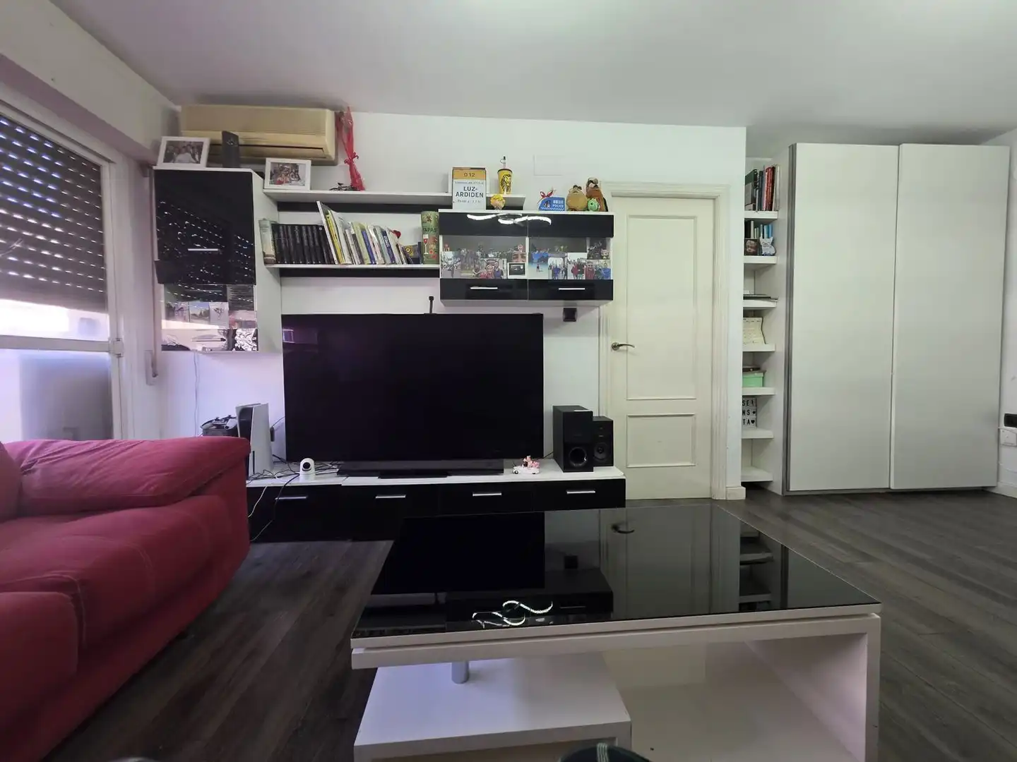 Sala d'estar de Pis en venda en Málaga amb Balcó