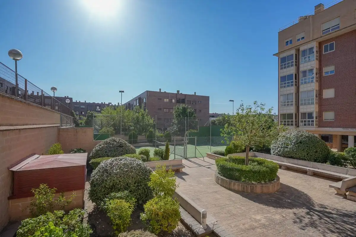 Terrace of Flat for rent in Madrid  with Air Conditioner, Heating and Terrace