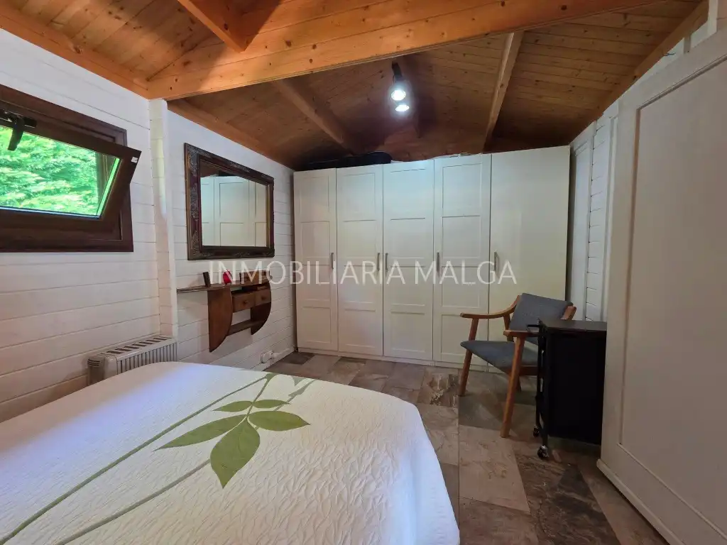 Casa o xalet en venda en Colunga amb Calefacció, Jardí privat i Parquet
