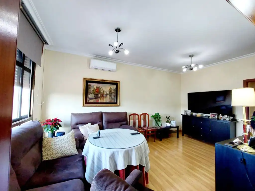 Sala d'estar de Casa o xalet en venda en Badajoz