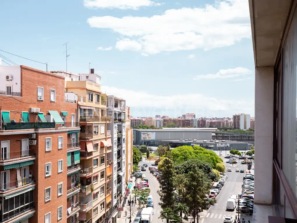 Exterior view of Flat for sale in Valencia  with Air Conditioner, Heating and Balcony