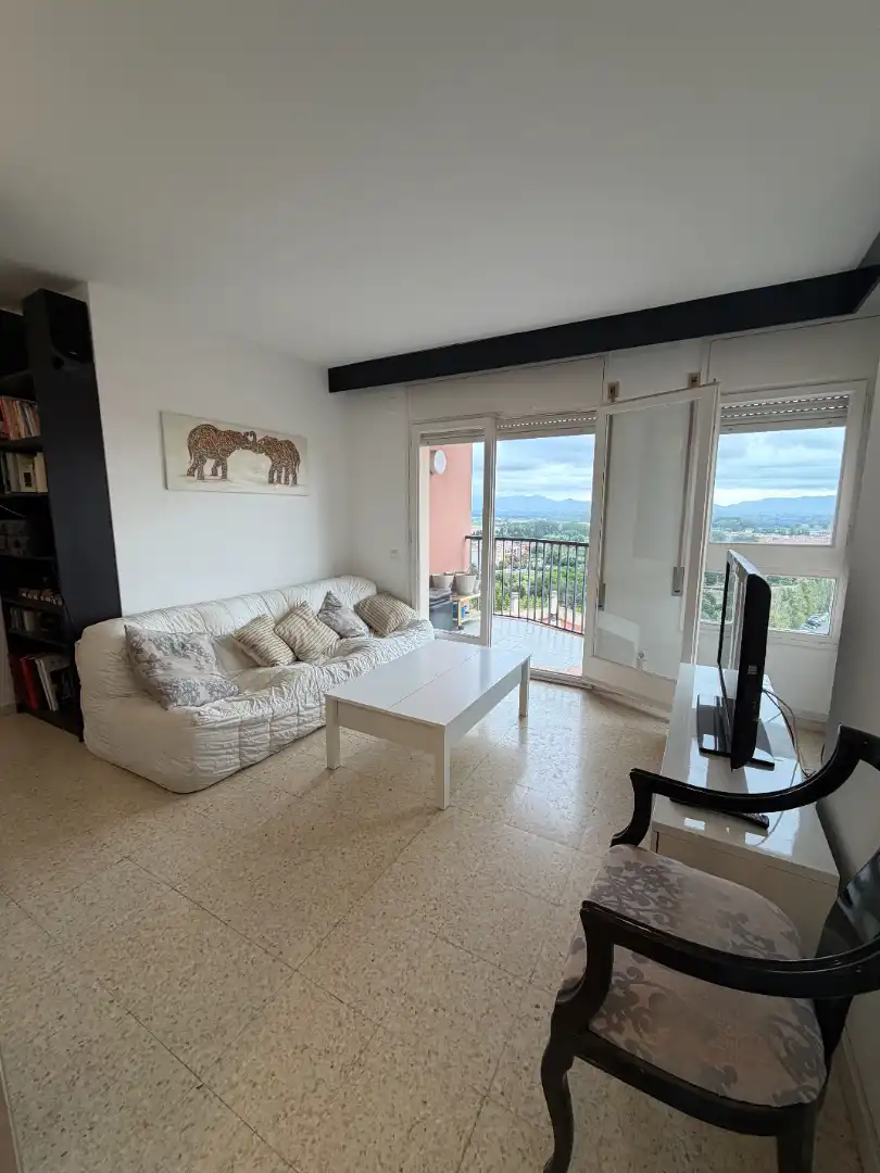 Piso con ascensor en venta en Avinguda Marignane, imagen 4