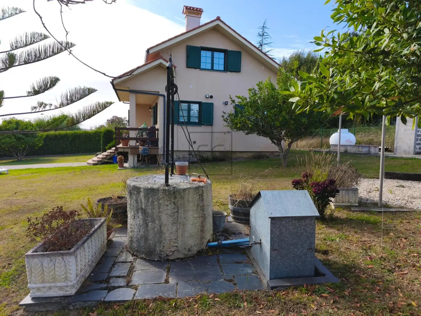 Jardí de Casa o xalet en venda en Ares amb Calefacció, Terrassa i Piscina
