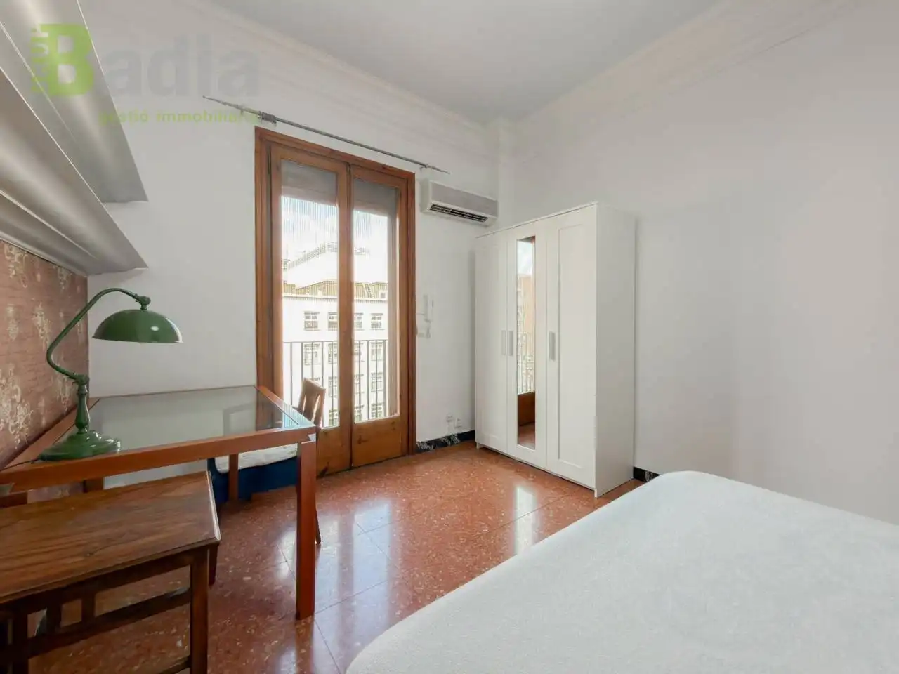 Flat with terrace to rent in Avenida Balmes, imagen 11