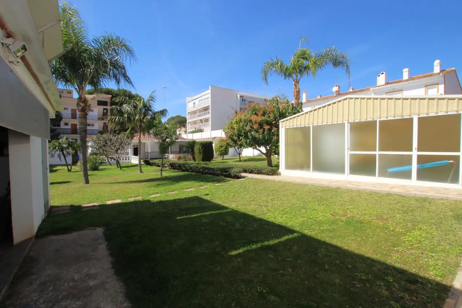 Villa con terrazza in vendita a Puerto Marina, imagen 30