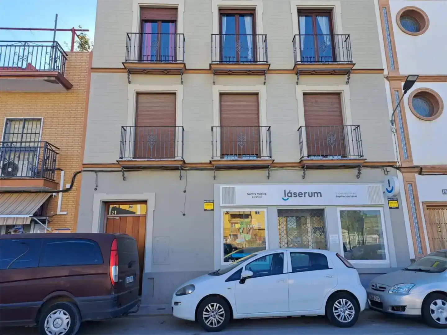 Vista exterior de Pis en venda en Camas amb Aire condicionat, Moblat i Balcó