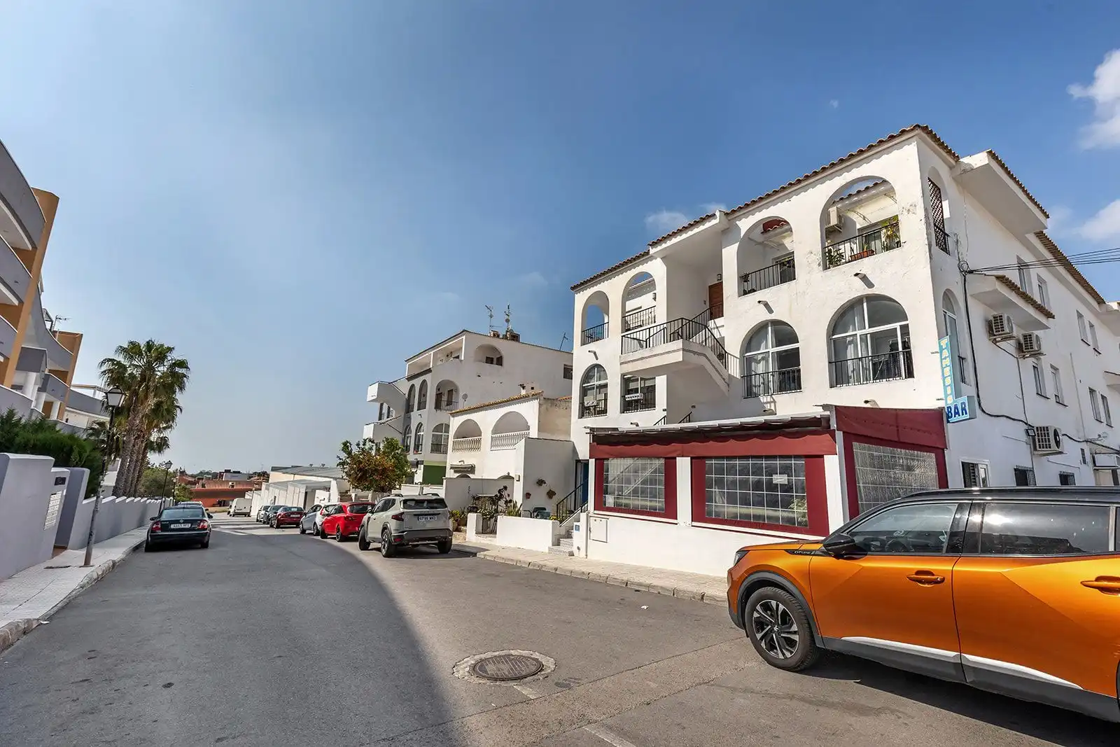 Vista exterior de Àtic en venda en Orihuela amb Aire condicionat i Terrassa