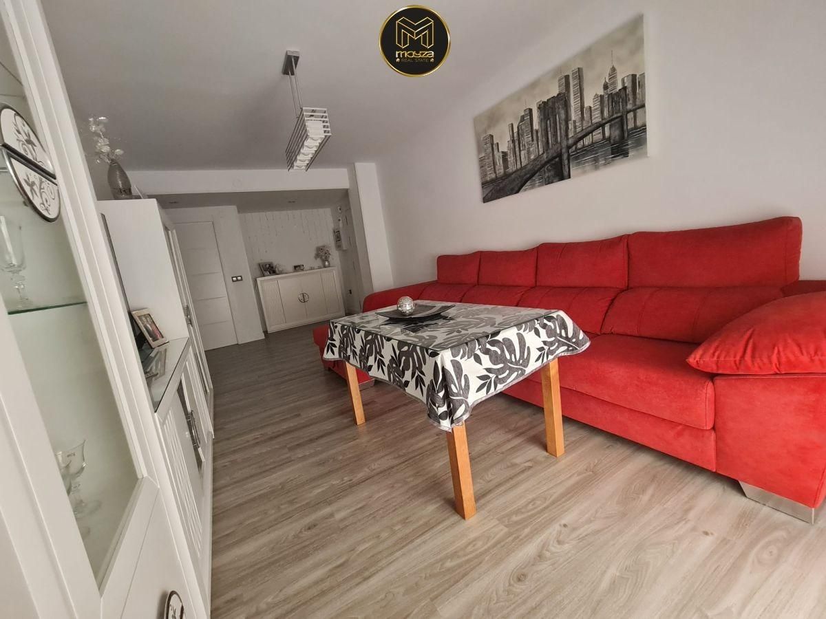 Sala d'estar de Pis en venda en  Jaén Capital amb Aire condicionat, Calefacció i Terrassa