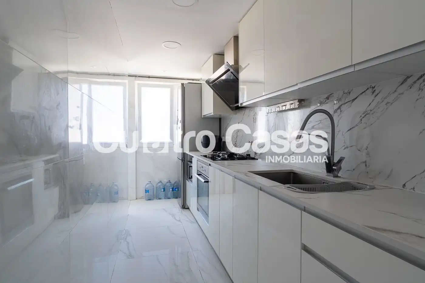 Cocina de Piso en venta en Barcelona con Aire acondicionado, Calefacción y Amueblado