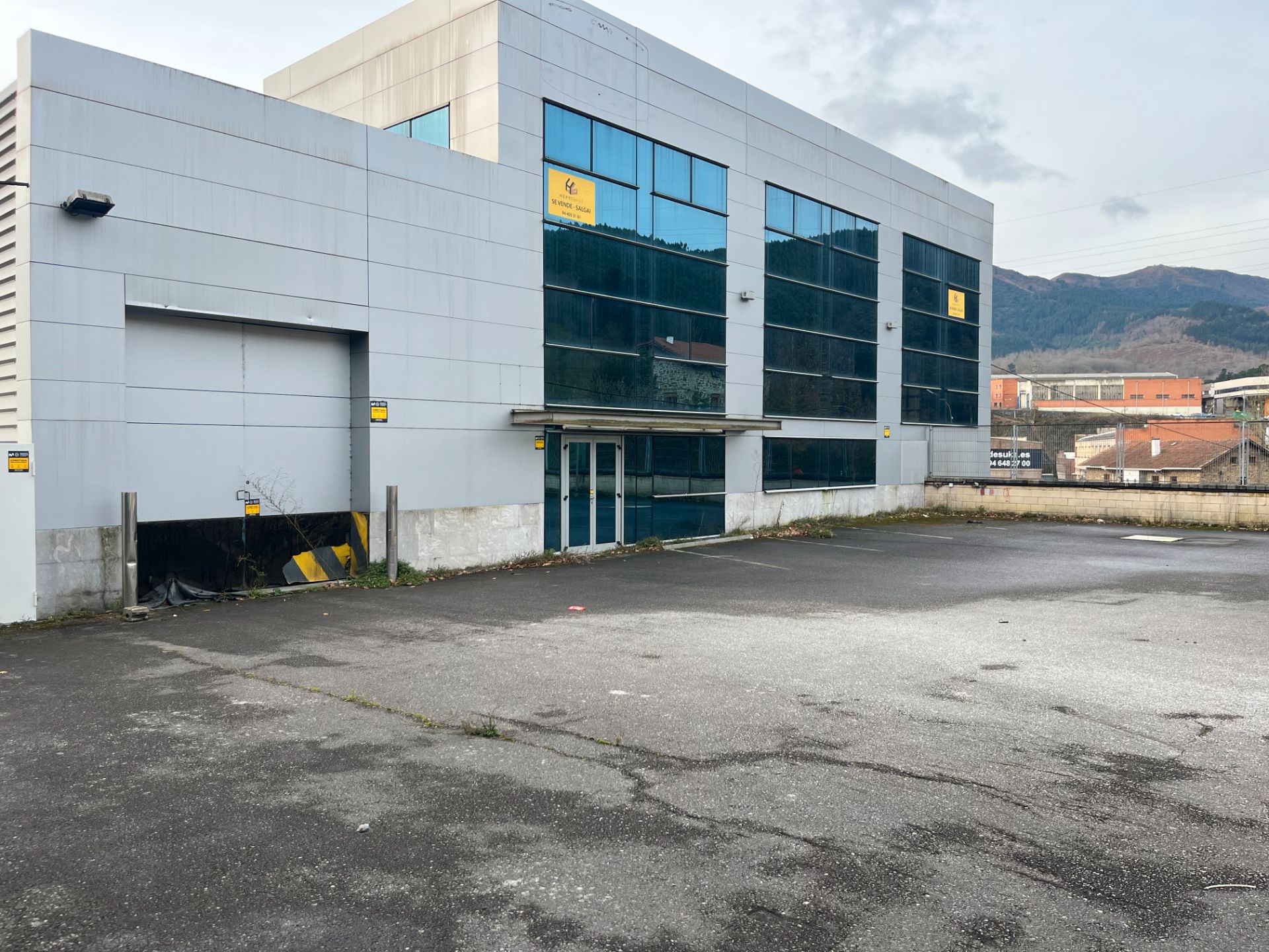 Exterior view of Industrial buildings for sale in Arrankudiaga / Zollo  with Heating and Alarm