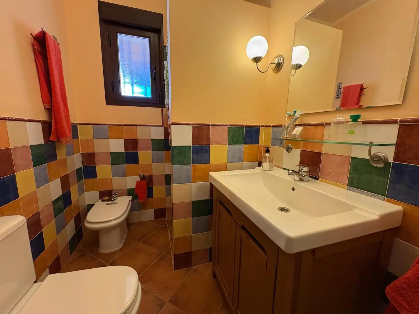 Baño de Finca rústica en venta en Espiel con Aire acondicionado y Jardín privado