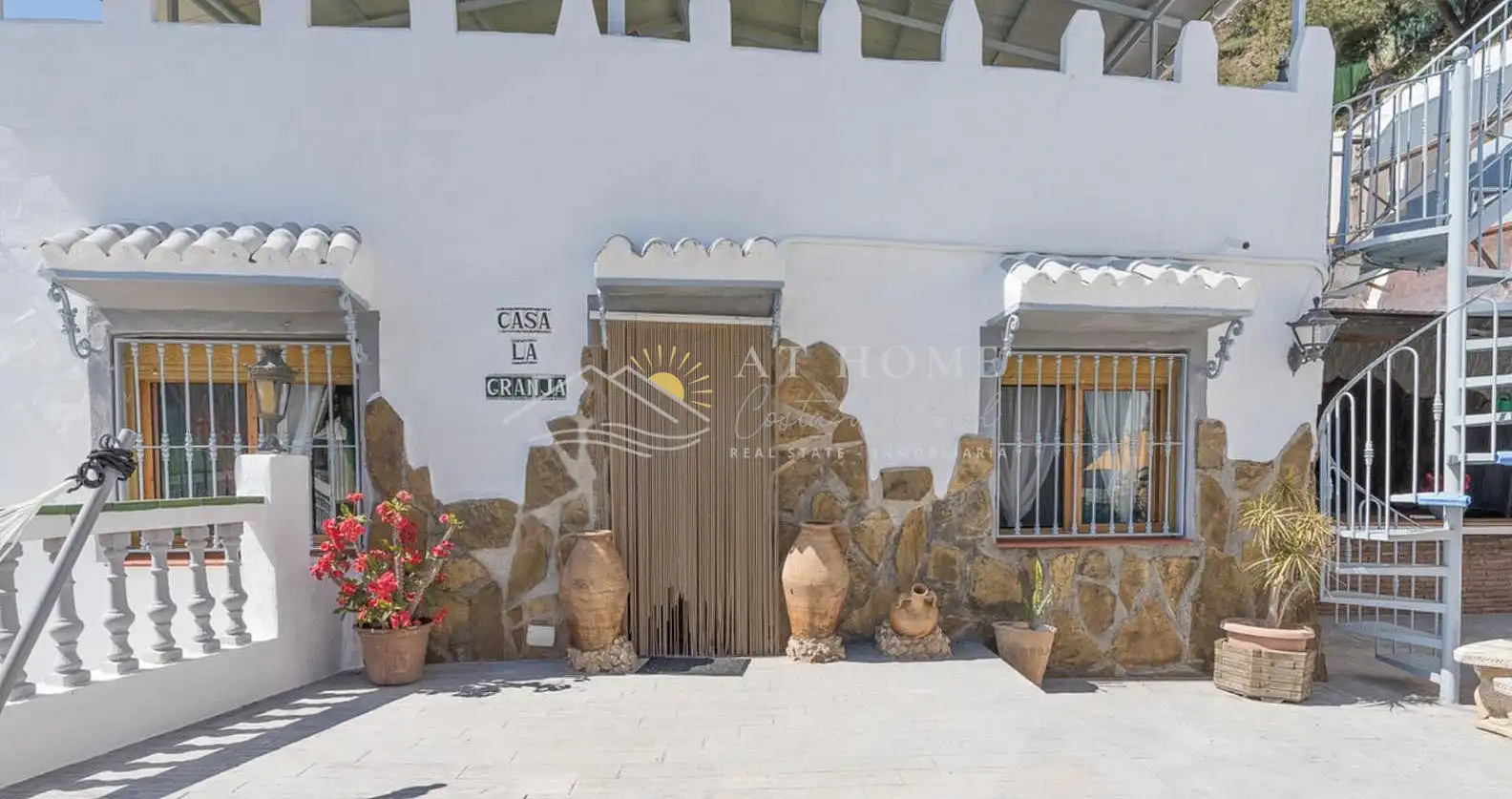 Außenansicht von Country house zur Miete in Frigiliana mit Schwimmbad und Haustiere erlaubt