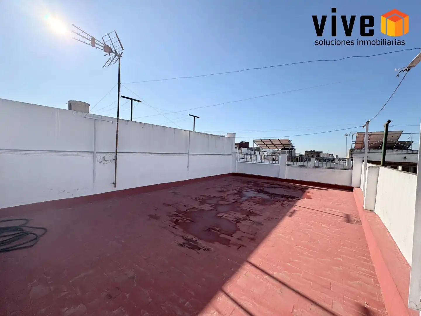 Terrace of Detached homes for sale in La Puebla del Río  with Storage room and Balcony