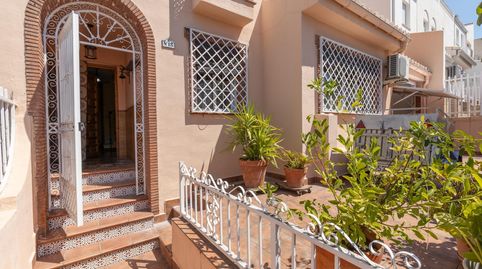 Foto 4 de Casa adosada en venta en Huétor Vega, Granada